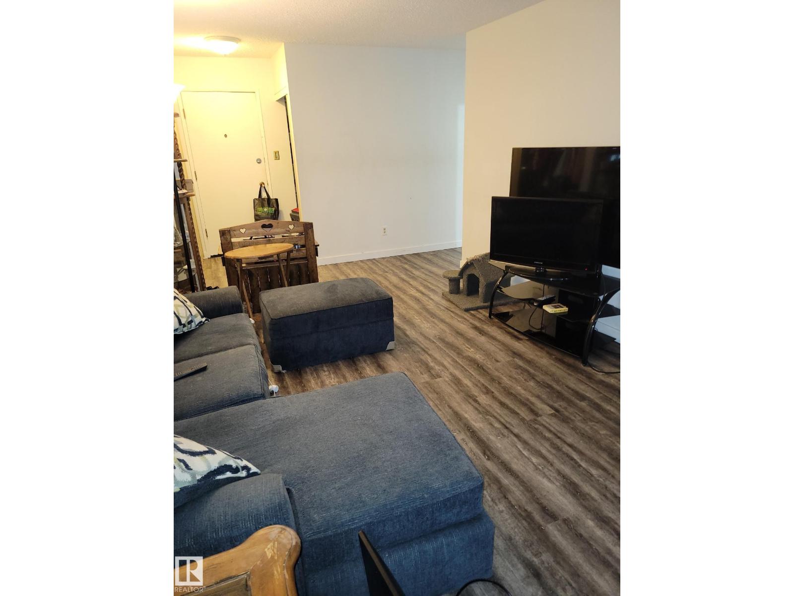 Property at #202 14825 51 AV NW image 4