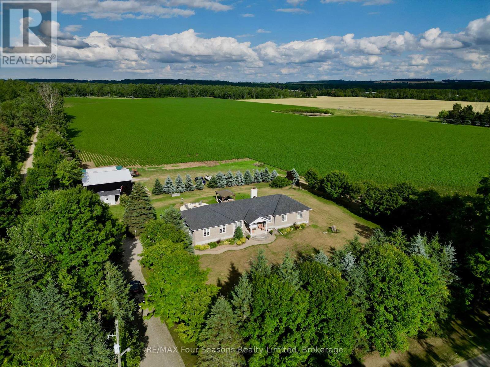6853 Pine Plains Road, Adjala-Tosorontio, Ontario  L0M 1J0 - Photo 46 - N12341897