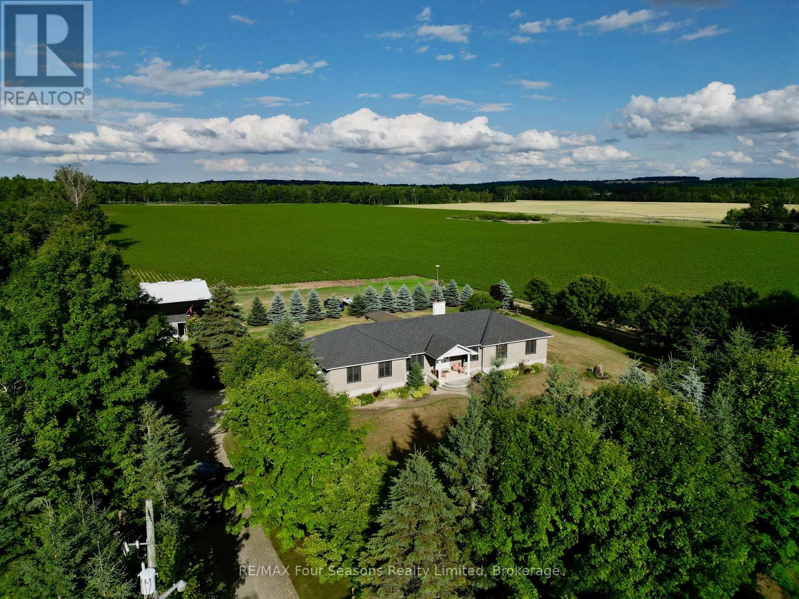 6853 Pine Plains Road, Adjala-Tosorontio, Ontario  L0M 1J0 - Photo 9 - N12341897