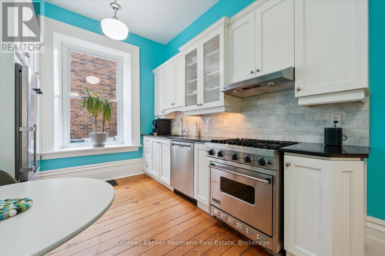 36 Waterloo Avenue, Guelph, Ontario  N1H 3H5 - Photo 9 - X12341966