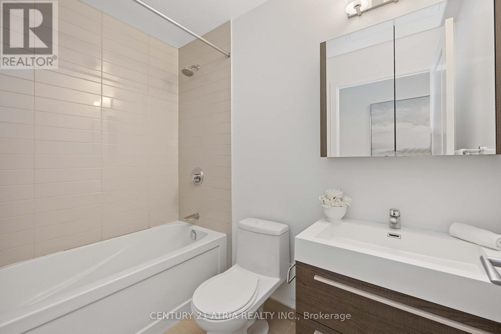 1015 - 180 Enterprise Boulevard, Markham, Ontario  L6G 0G4 - Photo 15 - N12339213