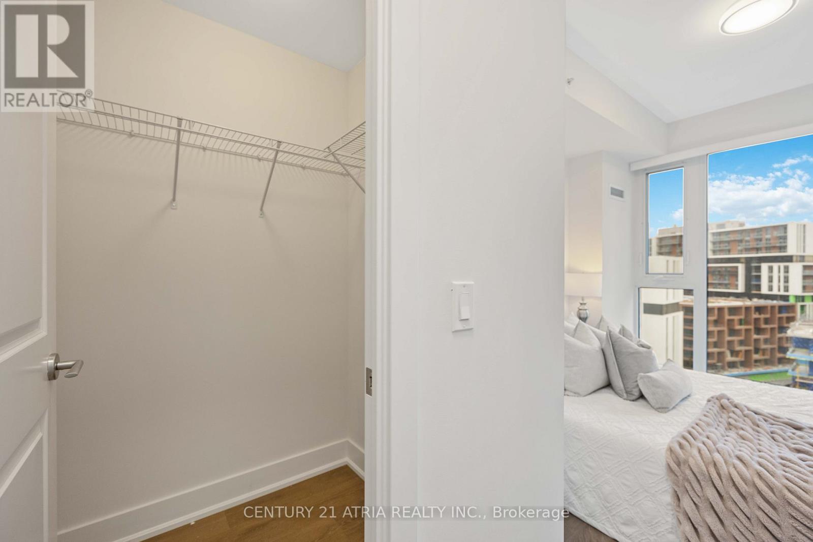 1015 - 180 Enterprise Boulevard, Markham, Ontario  L6G 0G4 - Photo 14 - N12339213