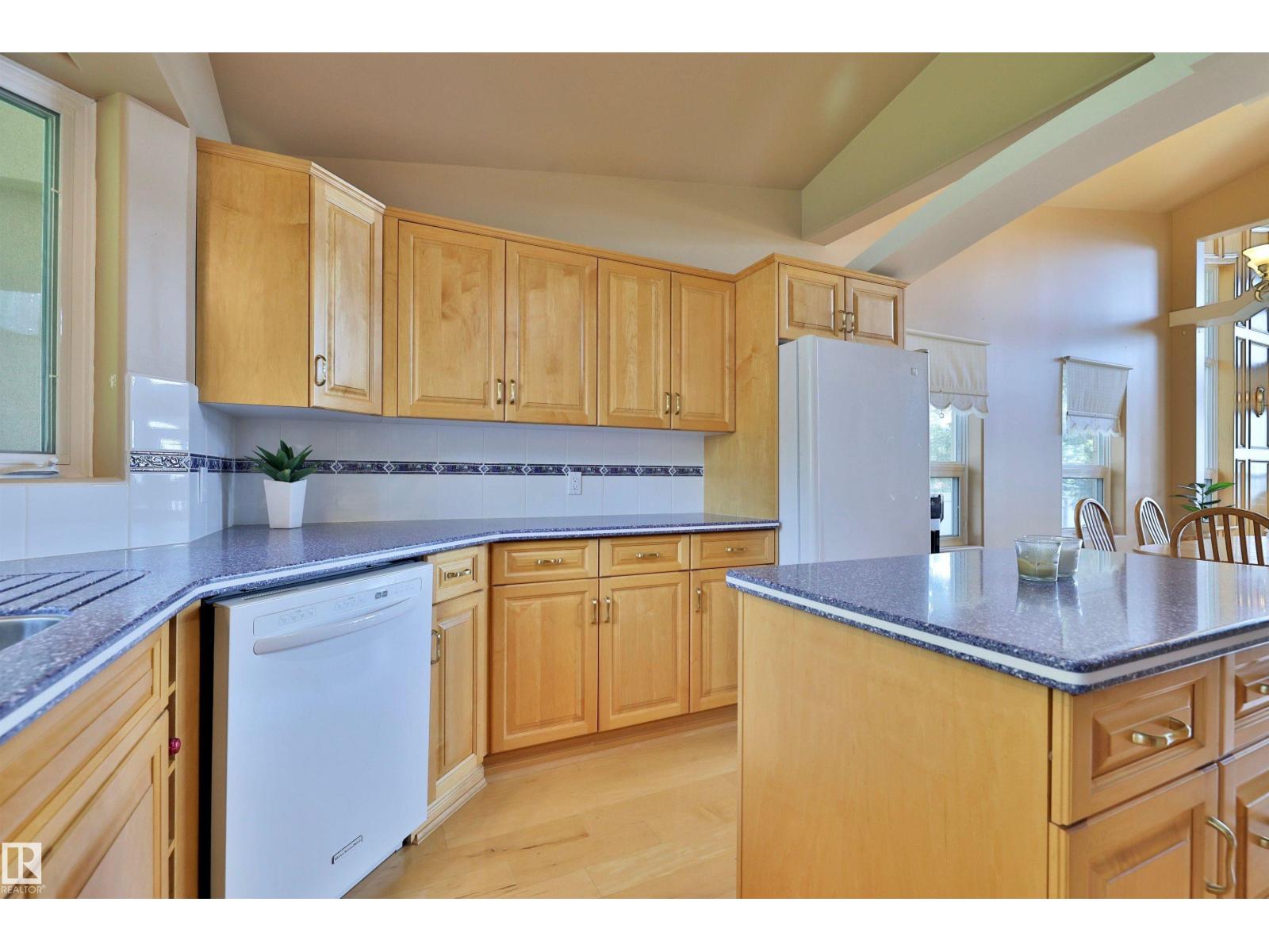 110,2001 Twp474 Mitchell Beach, Rural Leduc County, Alberta  T0C 2P0 - Photo 15 - E4452356