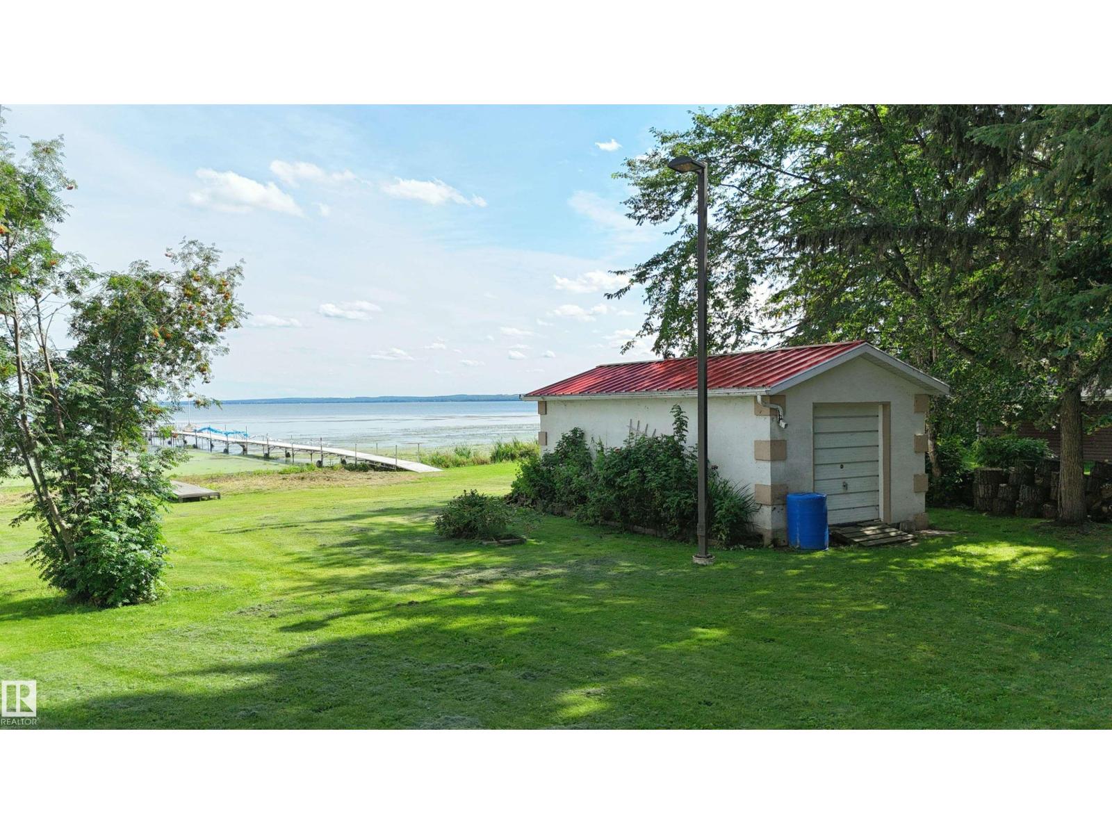 110,2001 Twp474 Mitchell Beach, Rural Leduc County, Alberta  T0C 2P0 - Photo 7 - E4452356