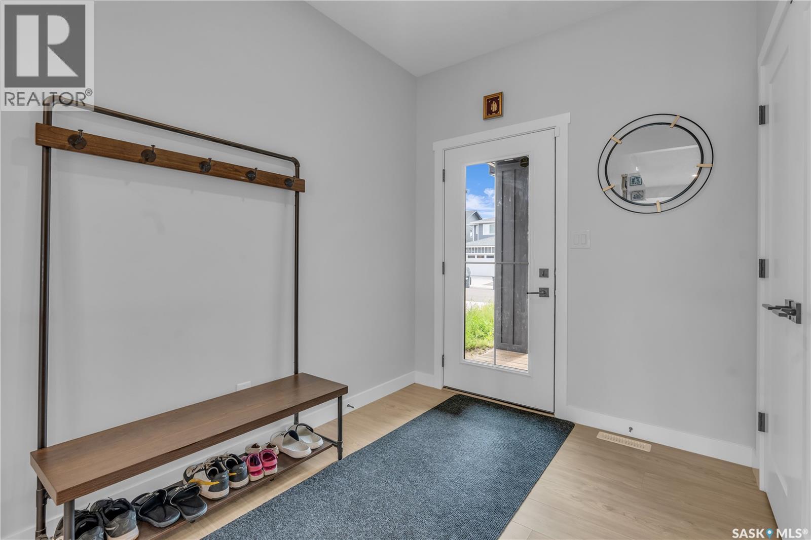 Property at 319 Dziadyk BEND image 4