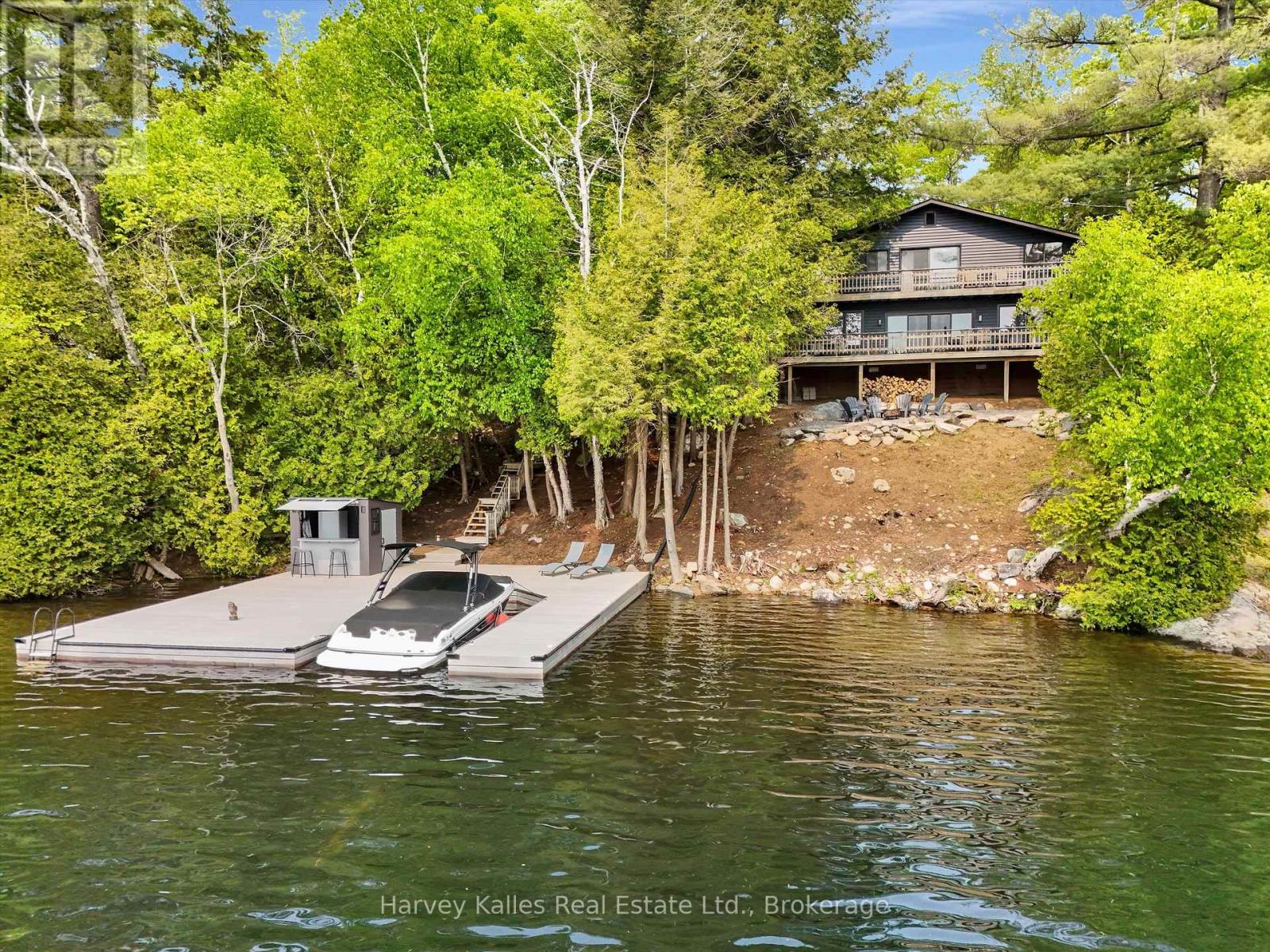 155 Highway 632 Highway, Muskoka Lakes, Ontario  P0C 1J0 - Photo 3 - X12290073
