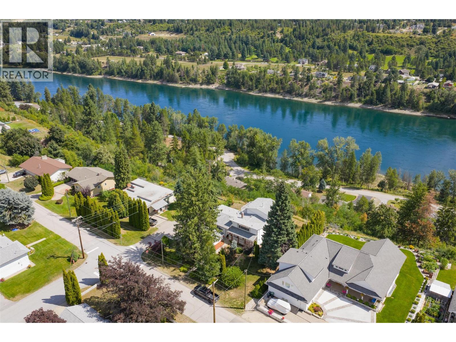 3101 4th Avenue, Castlegar, British Columbia  V1N 2S5 - Photo 6 - 10359224