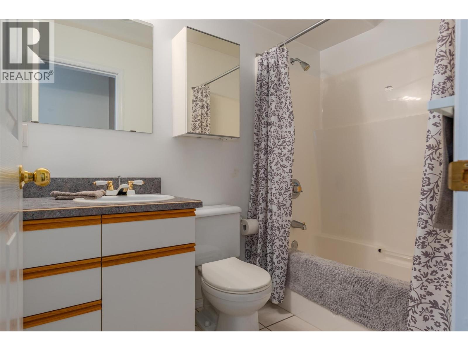 3101 4th Avenue, Castlegar, British Columbia  V1N 2S5 - Photo 63 - 10359224