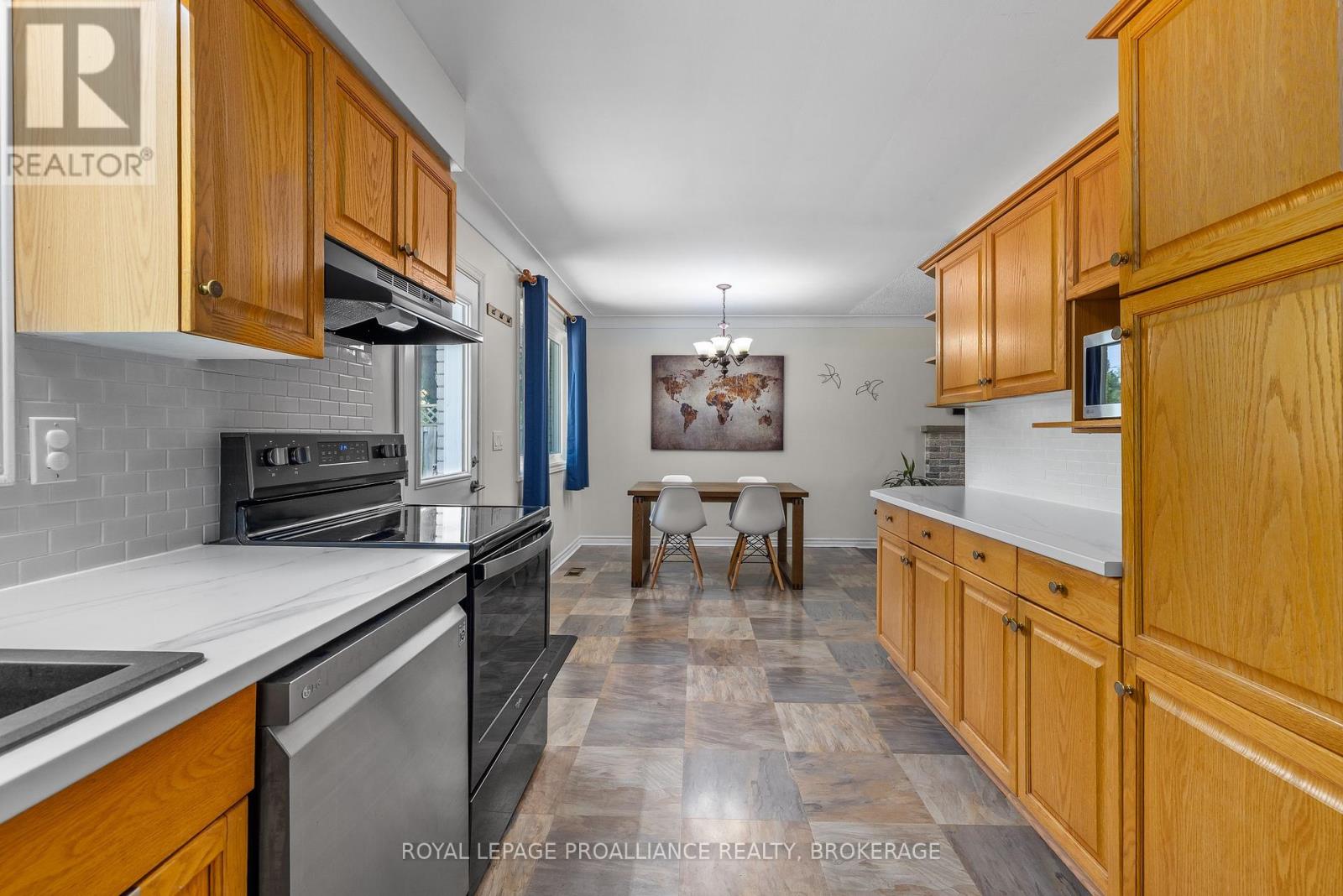 174 Chelsea Road, Kingston, Ontario  K7M 3Y8 - Photo 11 - X12341993