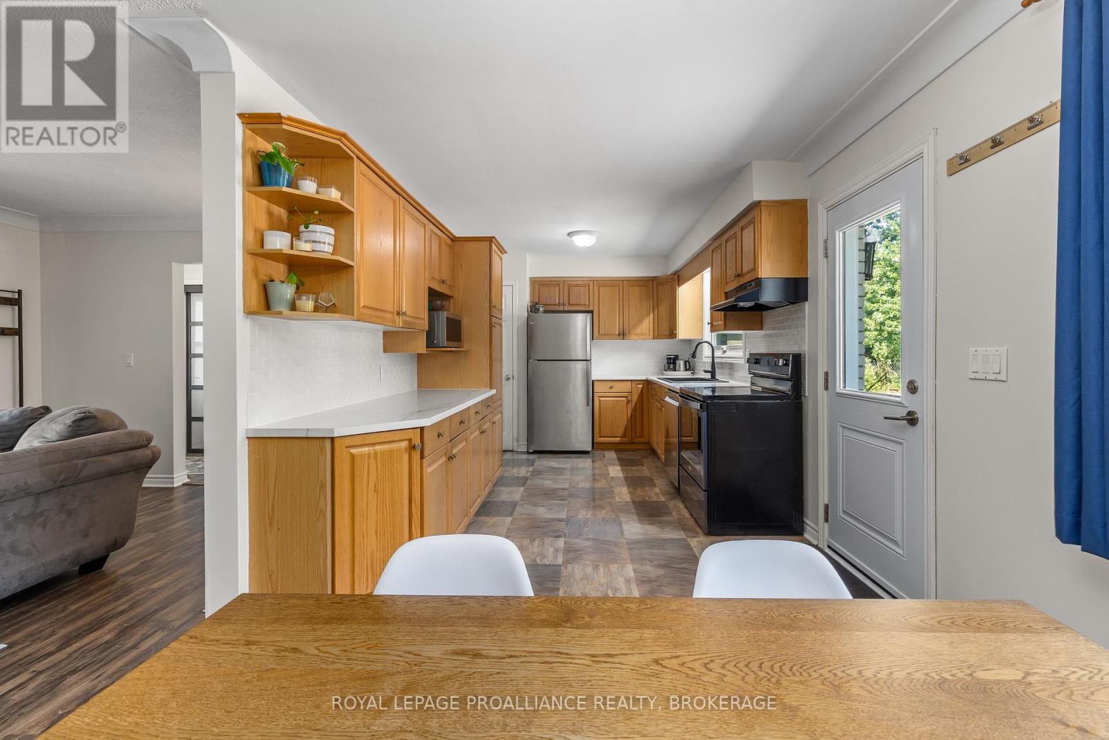 174 Chelsea Road, Kingston, Ontario  K7M 3Y8 - Photo 12 - X12341993
