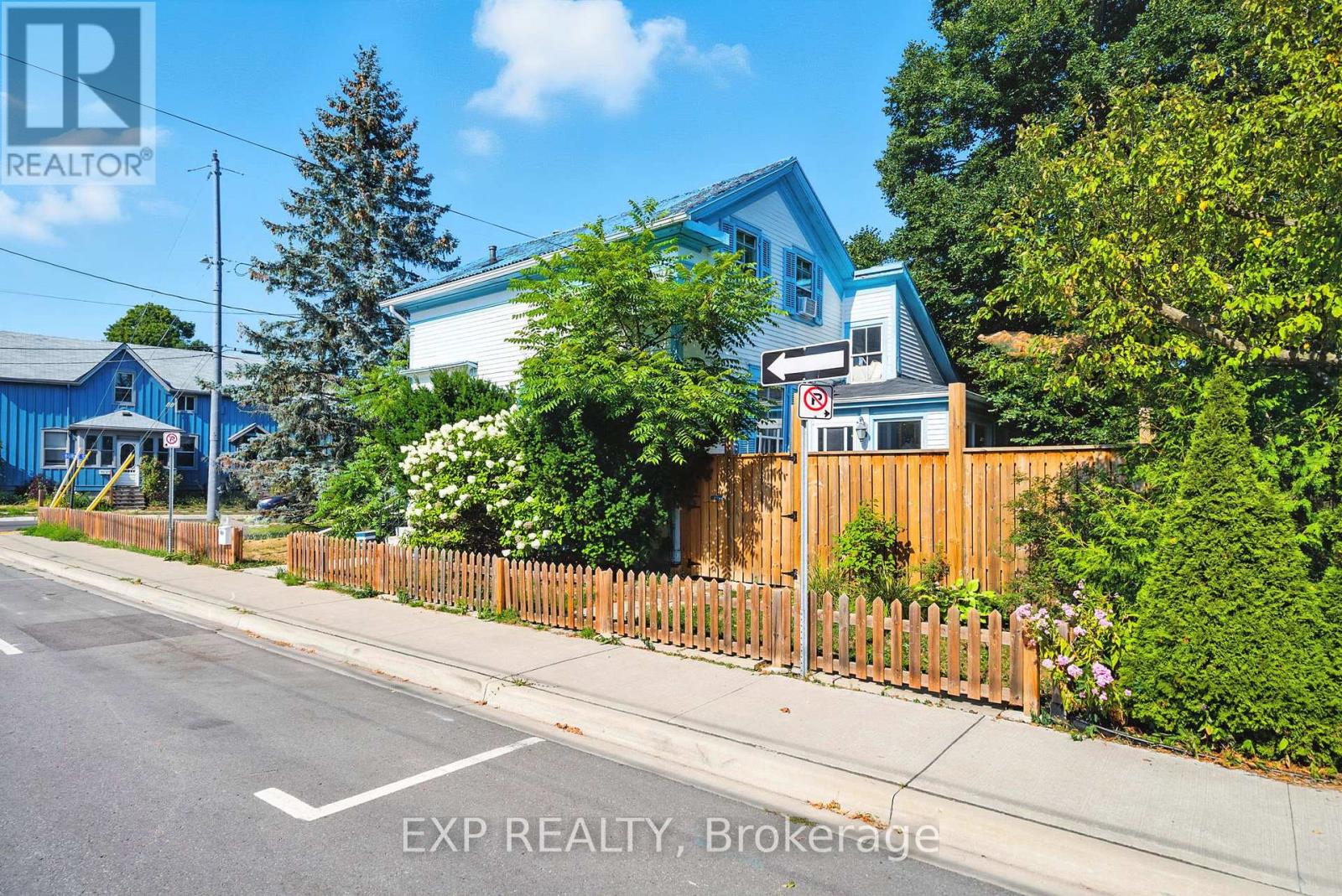 Property at 258 MATHEW STREET image 3