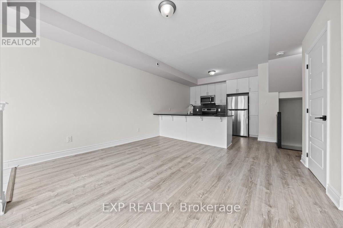625 Makwa Private, Ottawa, Ontario  K1K 5A4 - Photo 8 - X12342023