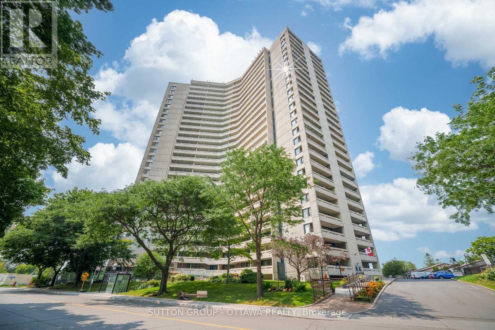 711 - 1171 AMBLESIDE DRIVE, Ottawa, Ontario