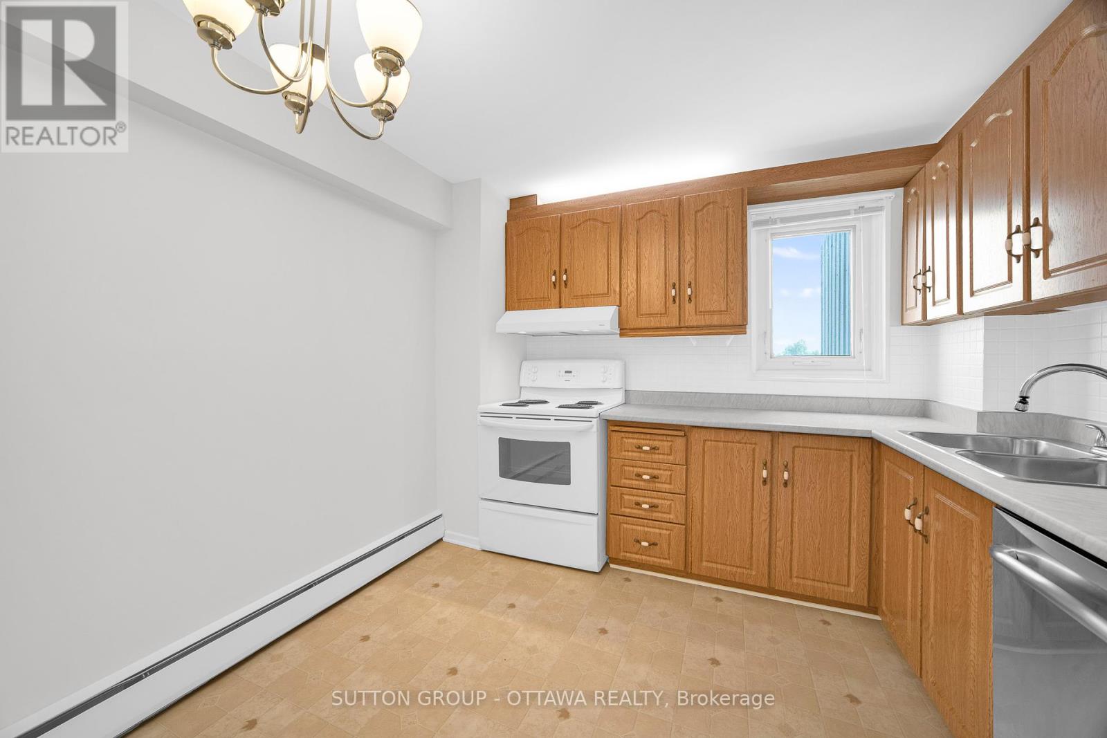 711 - 1171 Ambleside Drive, Ottawa, Ontario  K2B 8E1 - Photo 20 - X12342050
