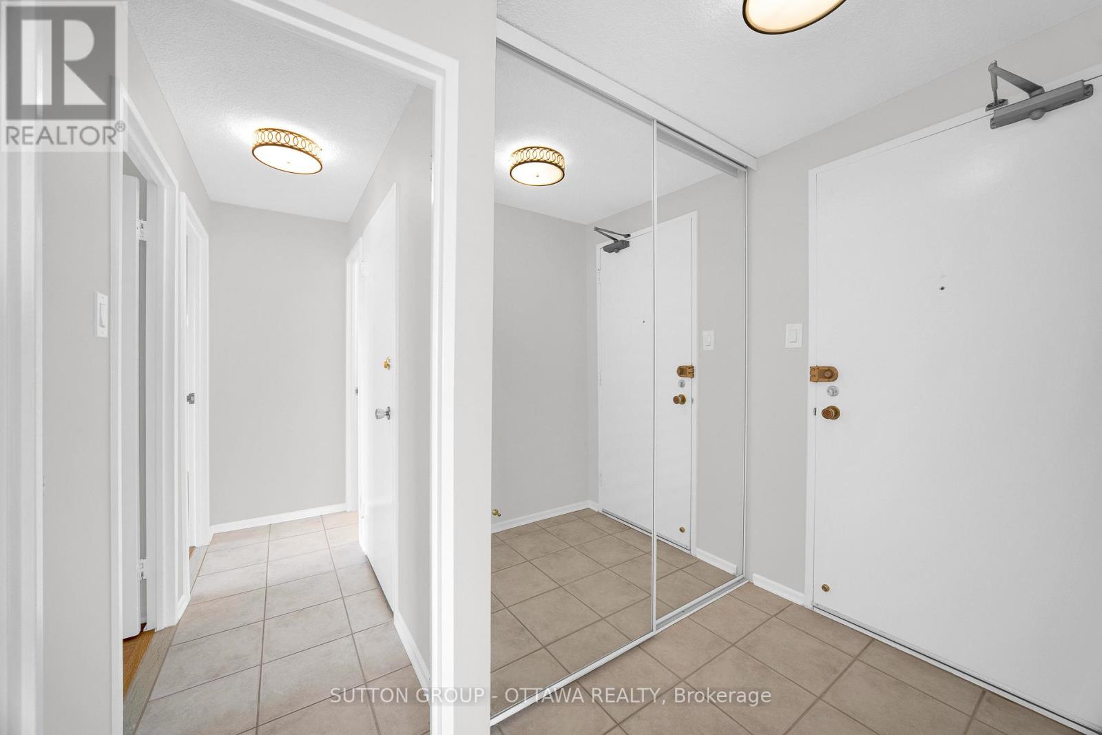 711 - 1171 Ambleside Drive, Ottawa, Ontario  K2B 8E1 - Photo 9 - X12342050