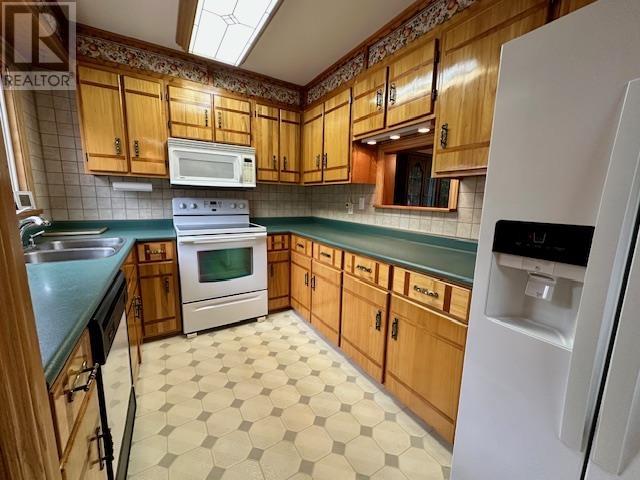 99 Brompton Rd, Red Rock, Ontario  P0T 2P0 - Photo 6 - TB252497