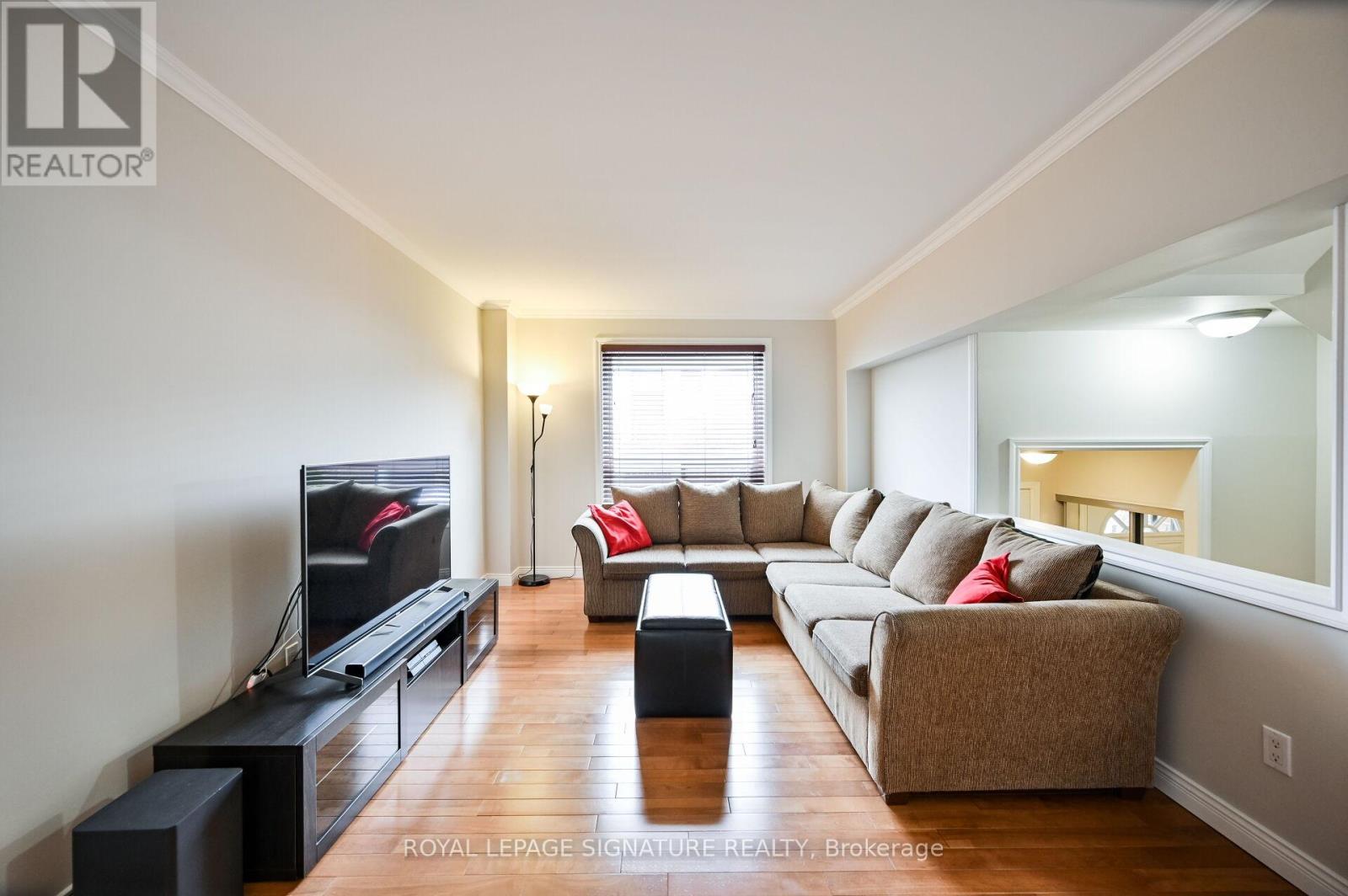 Property at 101 - 1221 DUNDIX ROAD image 4