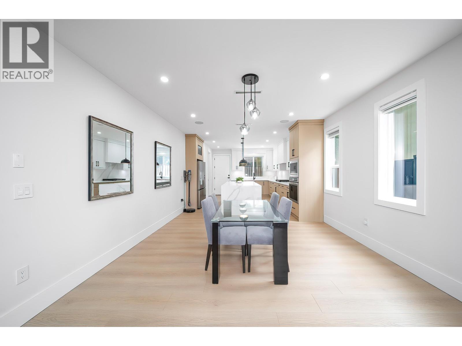7820 Stanley Street, Burnaby, British Columbia  V5E 1V8 - Photo 8 - R3034374