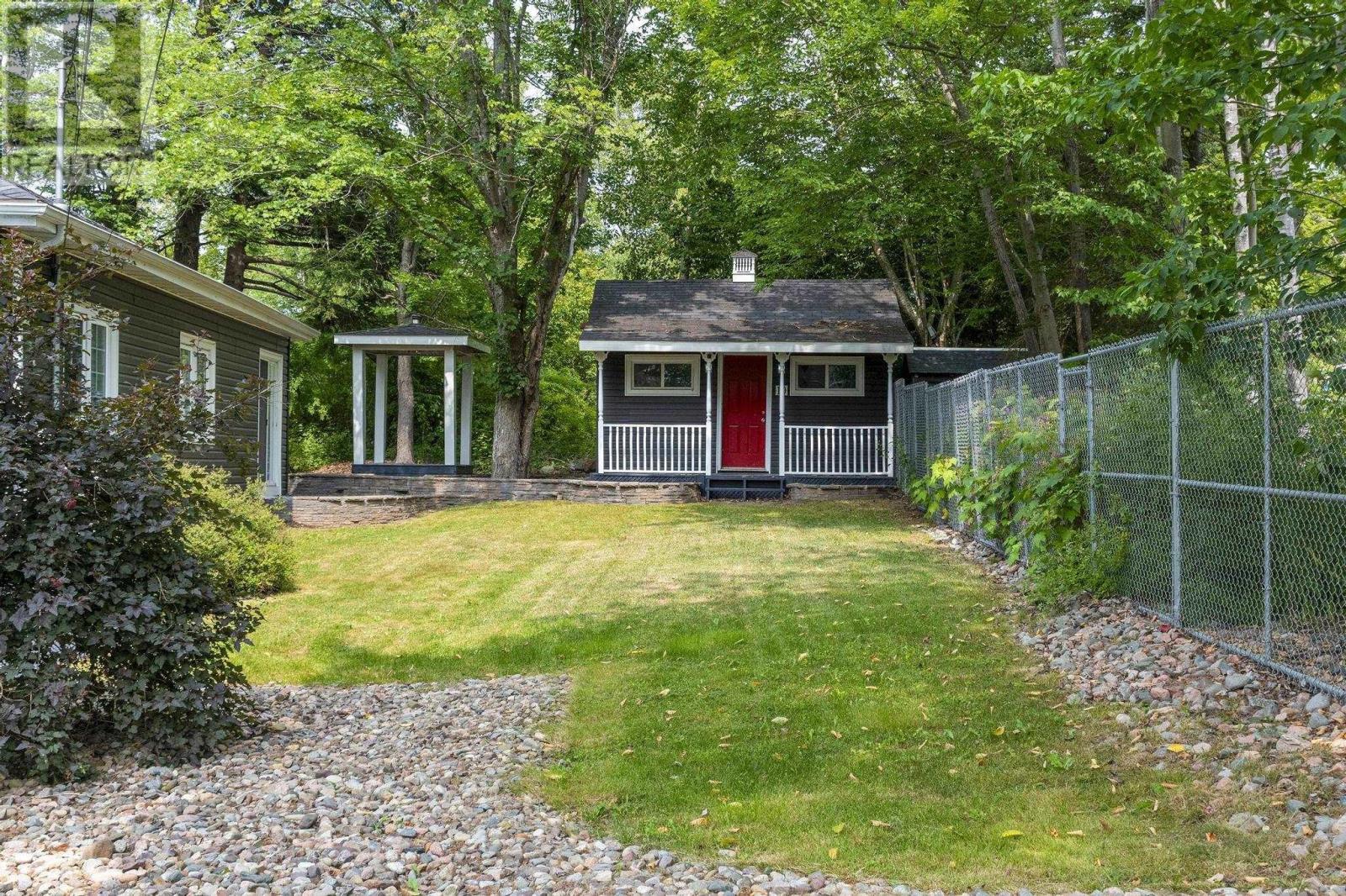 10 Howe Avenue, Fall River, Nova Scotia  B2T 1H7 - Photo 41 - 202520382