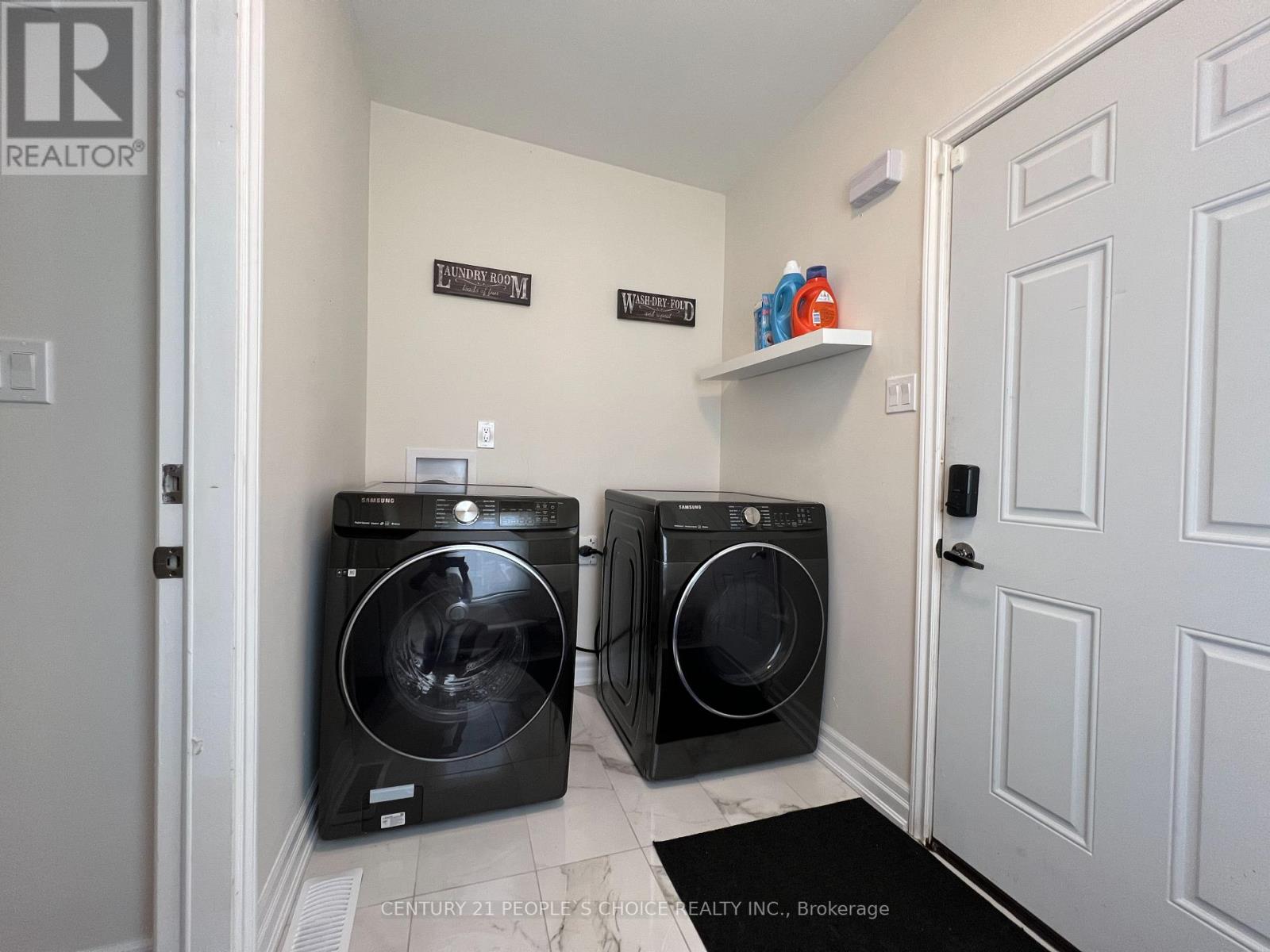 4927 Victoria Avenue, Niagara Falls (Cherrywood), Ontario  L2E 4C7 - Photo 13 - X12341710