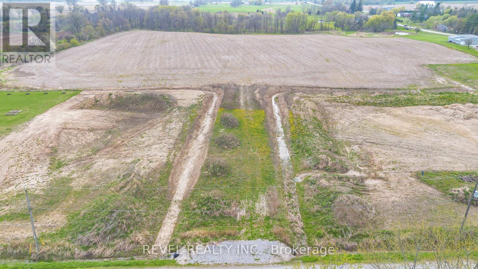 701 Villa Nova Road, Norfolk, Ontario  N0E 1Y0 - Photo 12 - X12341773