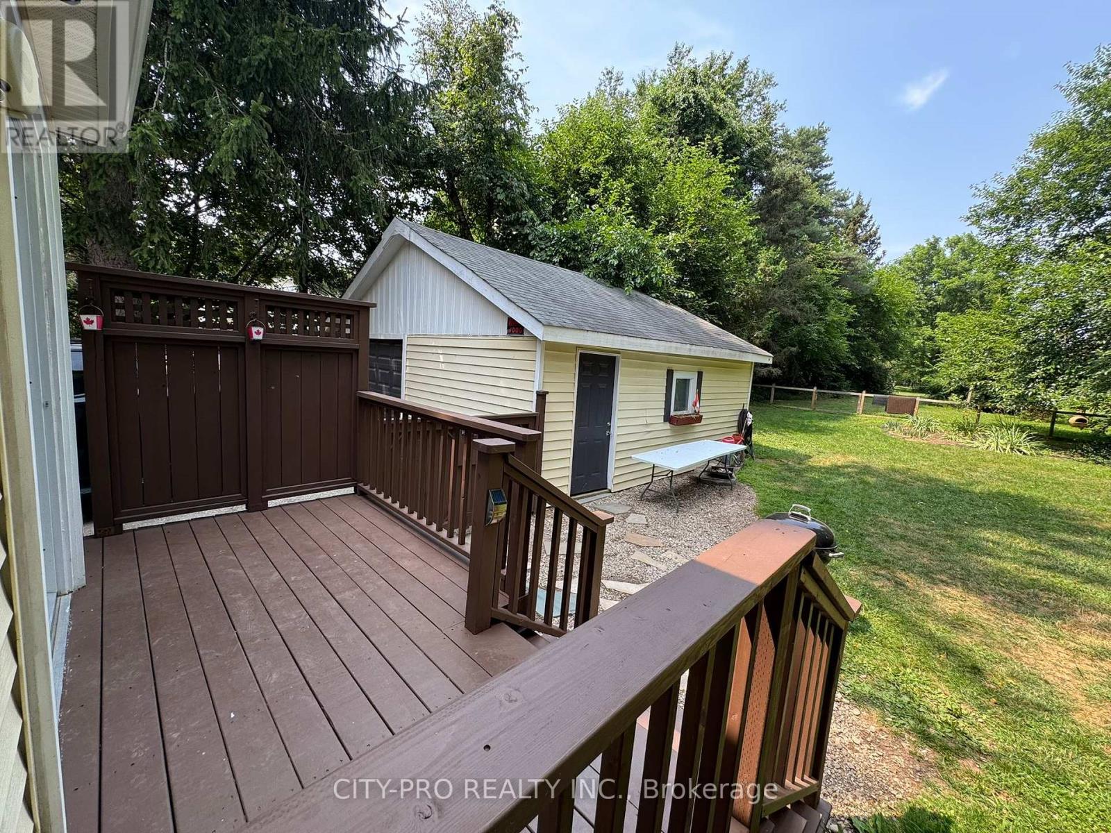 443 5th Concession Road W, Hamilton (Freelton), Ontario  L0R 2H2 - Photo 3 - X12336307