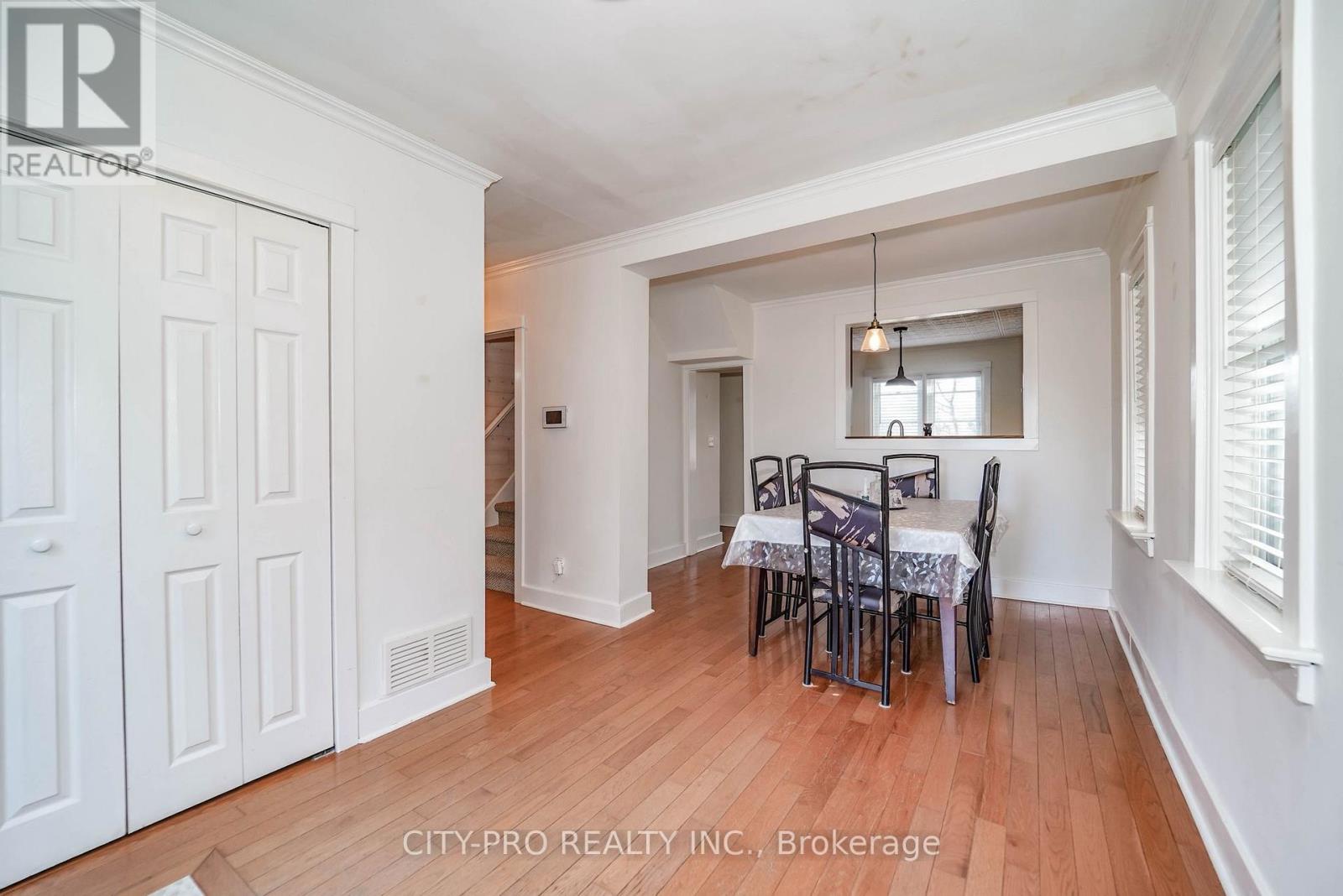 443 5th Concession Road W, Hamilton (Freelton), Ontario  L0R 2H2 - Photo 15 - X12336307