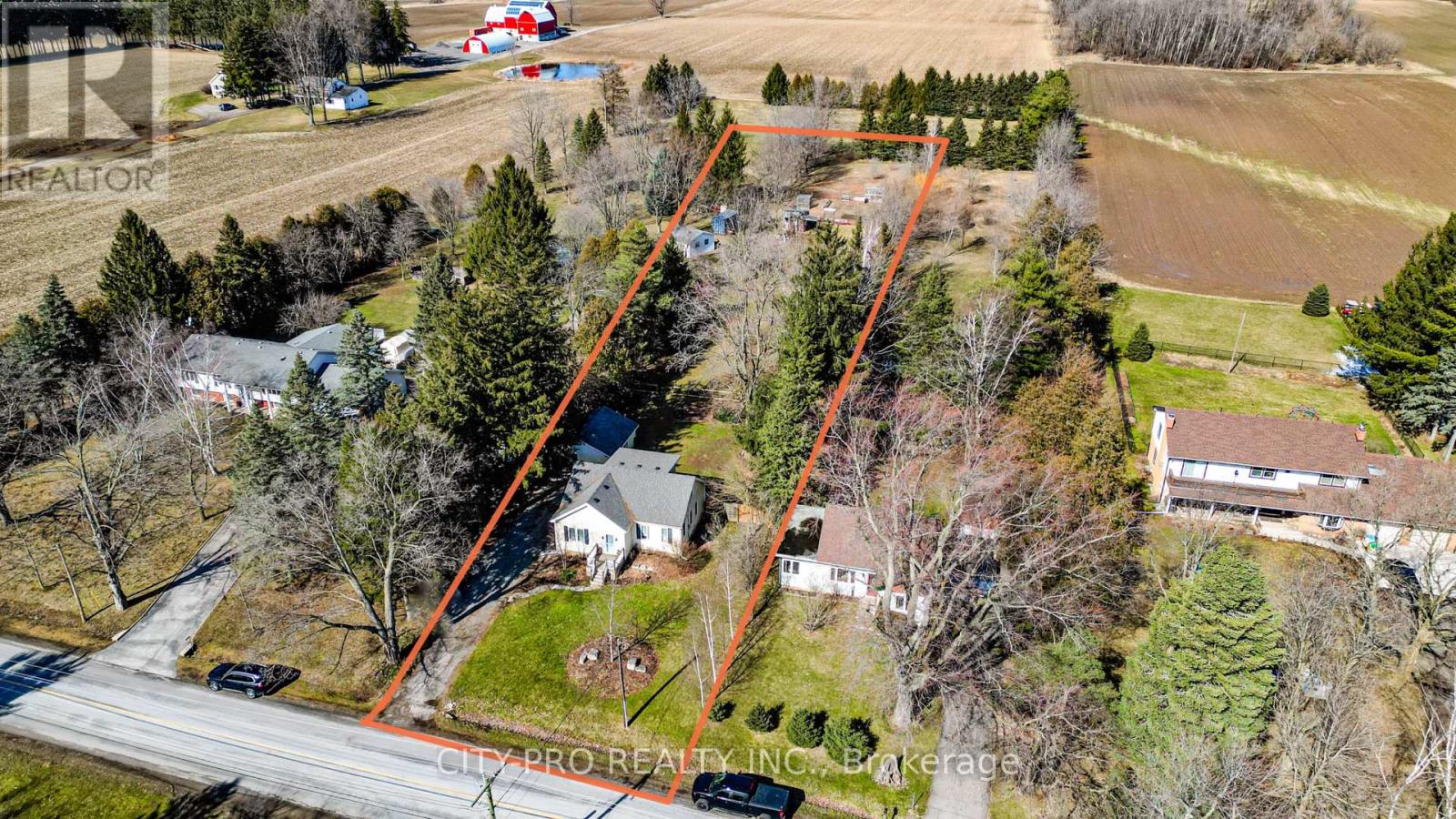 443 5th Concession Road W, Hamilton (Freelton), Ontario  L0R 2H2 - Photo 1 - X12336307