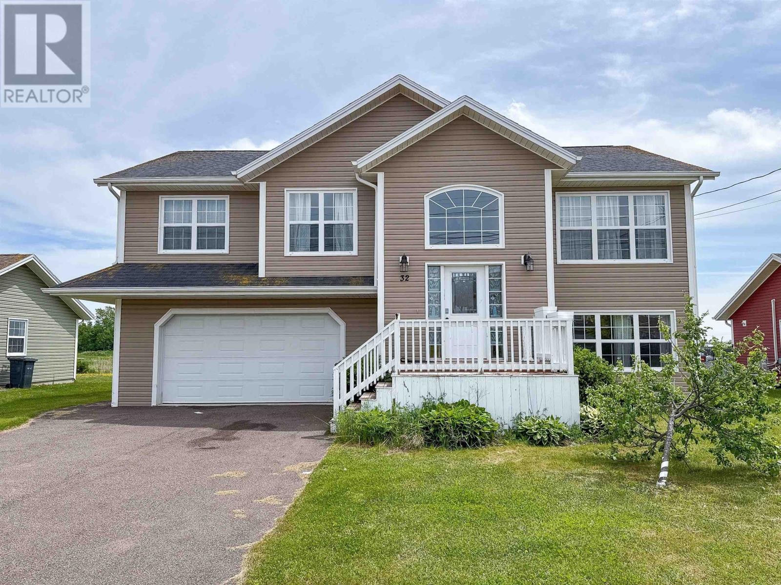 Property at 32 Mutch Crescent image 2