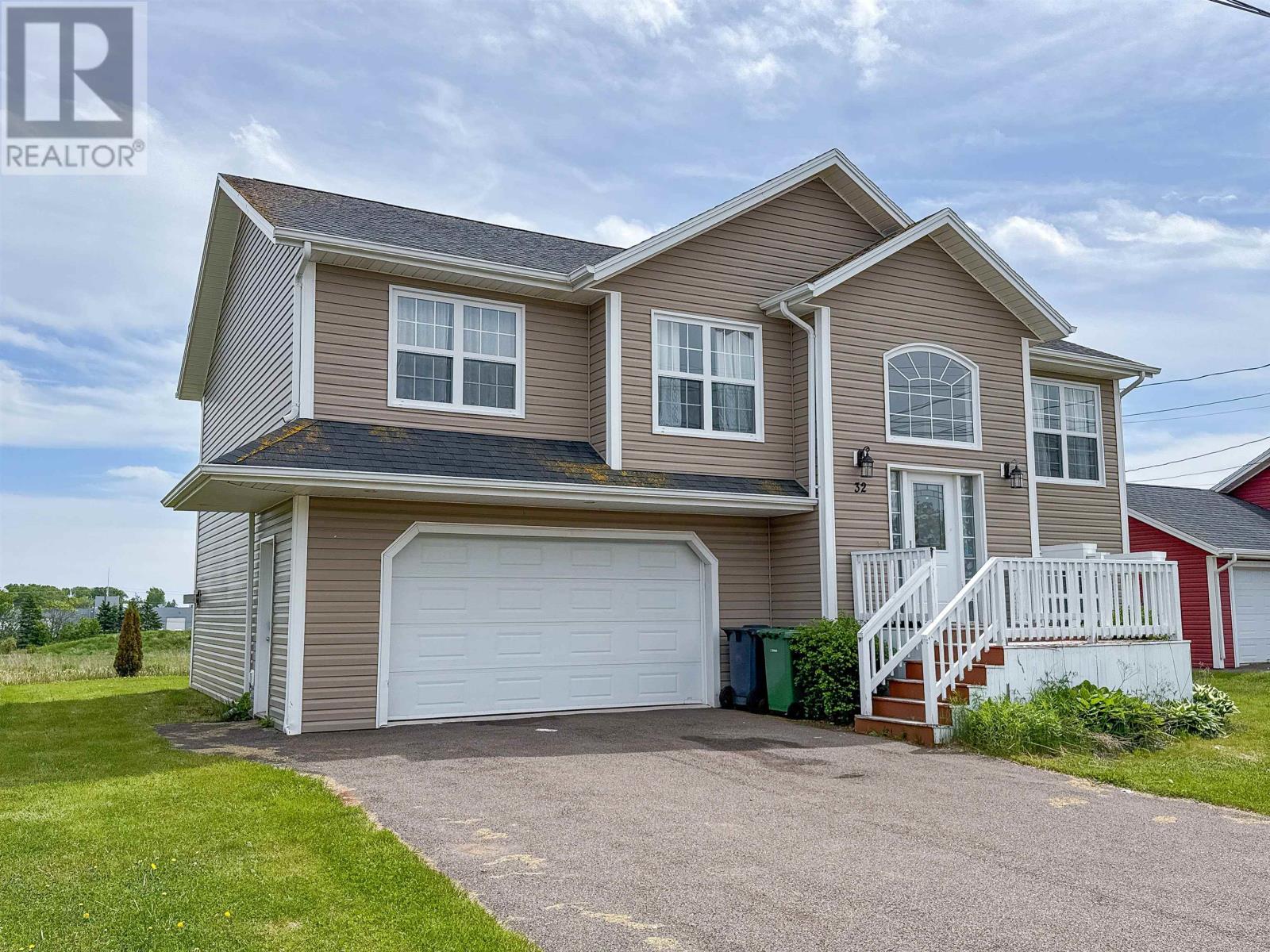Property at 32 Mutch Crescent image 3
