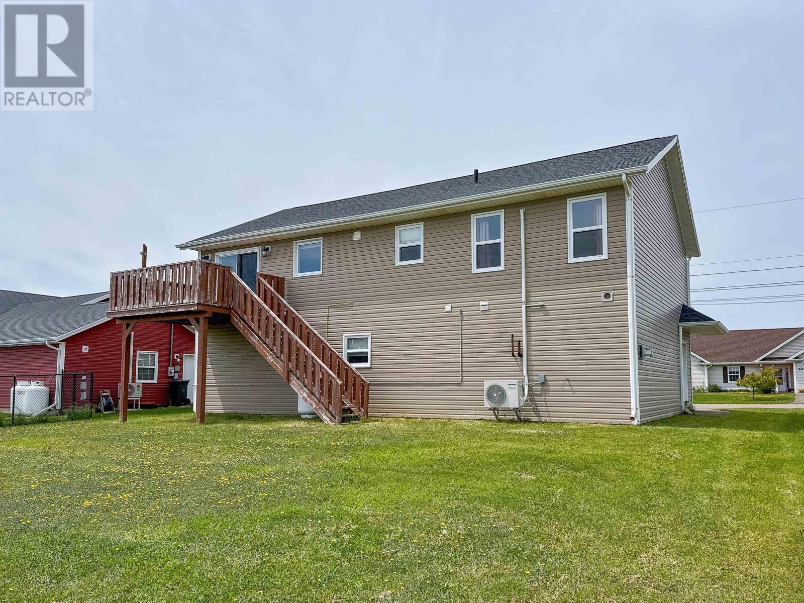 Property at 32 Mutch Crescent image 4