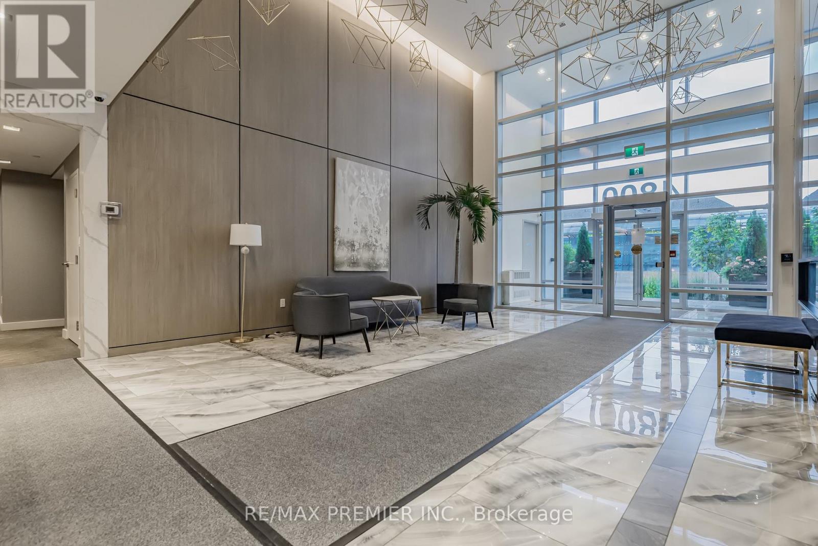 Property at 119 - 4800 HIGHWAY 7 ROAD image 3