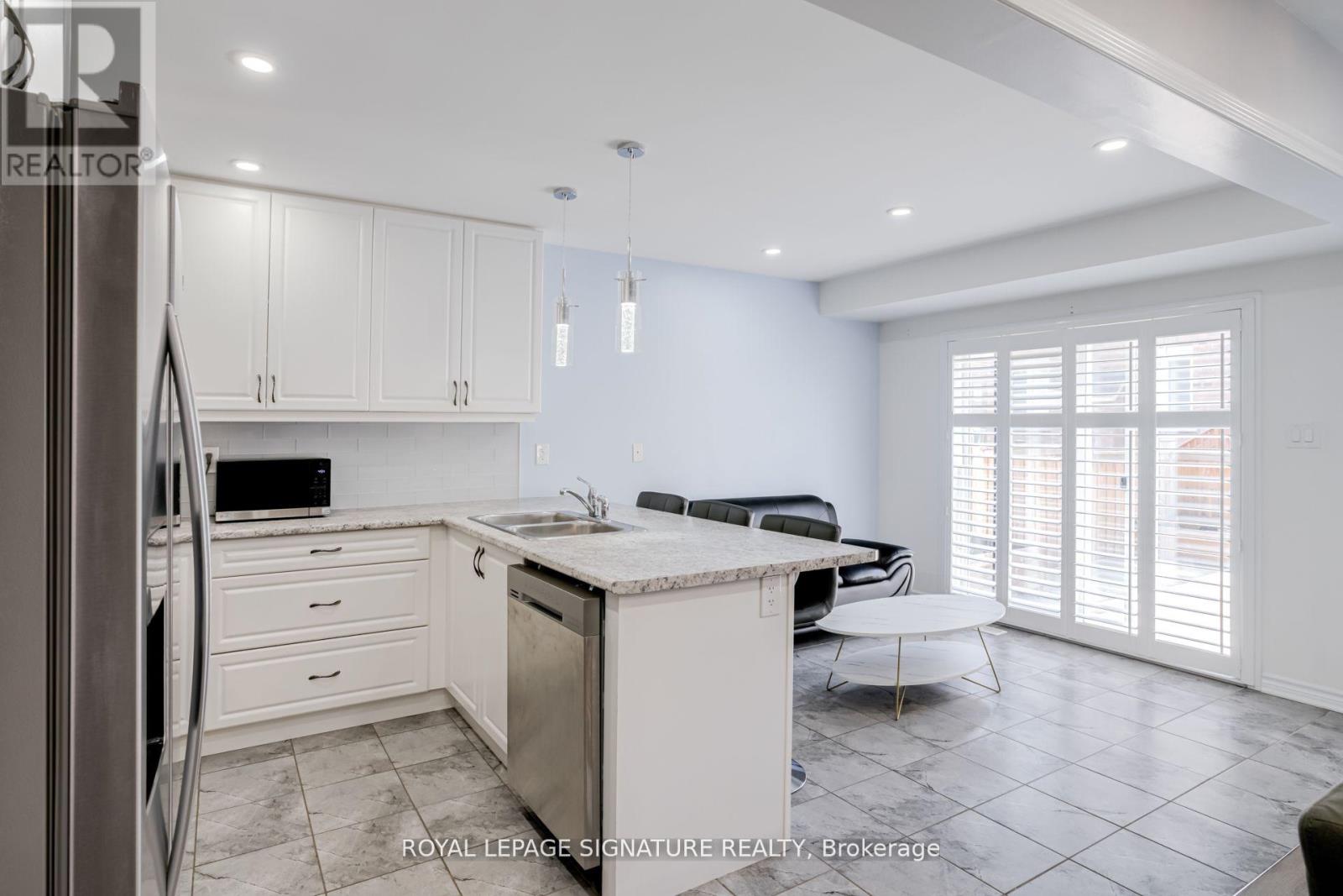 104 Stedford Crescent E, Brampton, Ontario  L7A 4P7 - Photo 9 - W12338162