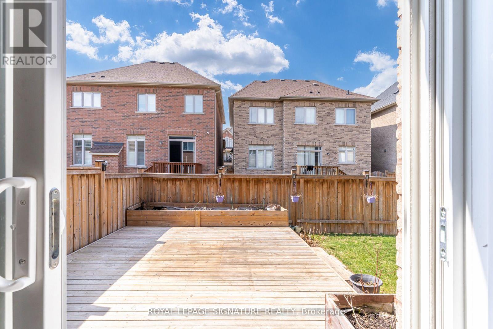 104 Stedford Crescent E, Brampton, Ontario  L7A 4P7 - Photo 28 - W12338162