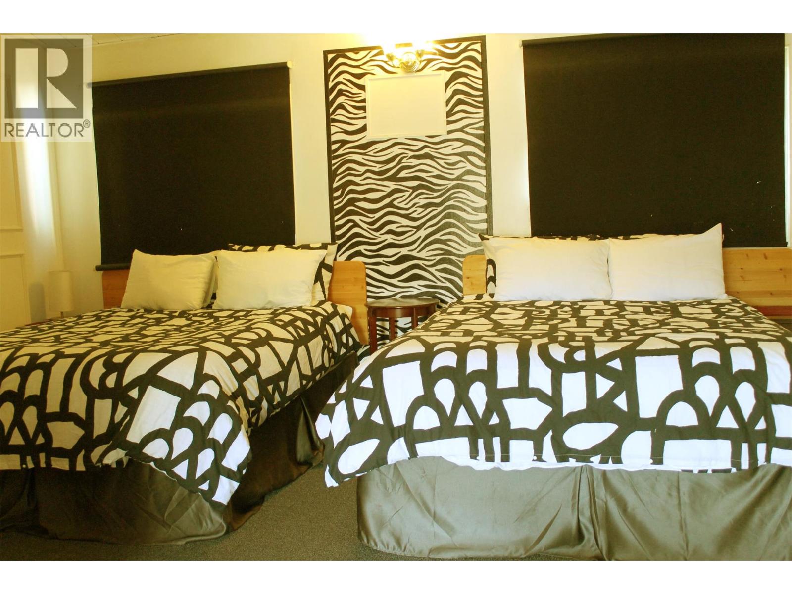 1390 97 Cariboo Highway, Cache Creek, British Columbia  V0K 1C0 - Photo 3 - 10359292