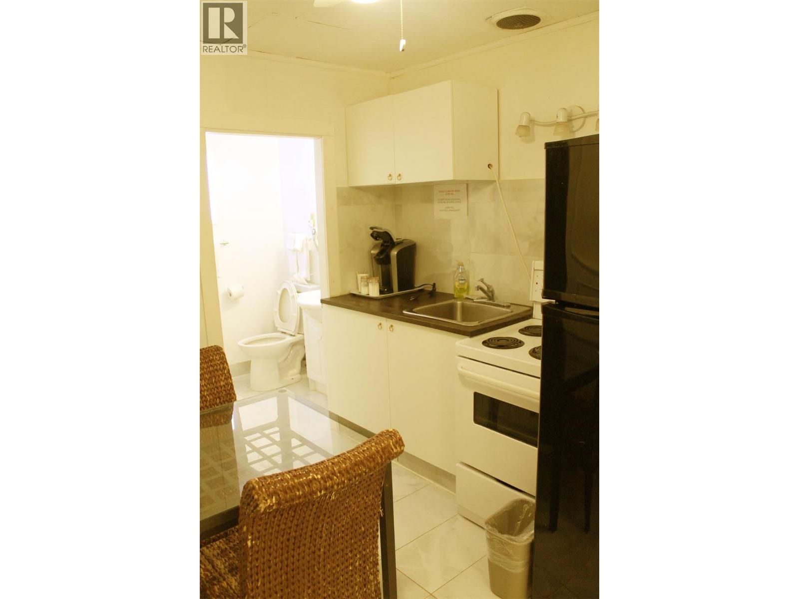 1390 97 Cariboo Highway, Cache Creek, British Columbia  V0K 1C0 - Photo 9 - 10359292