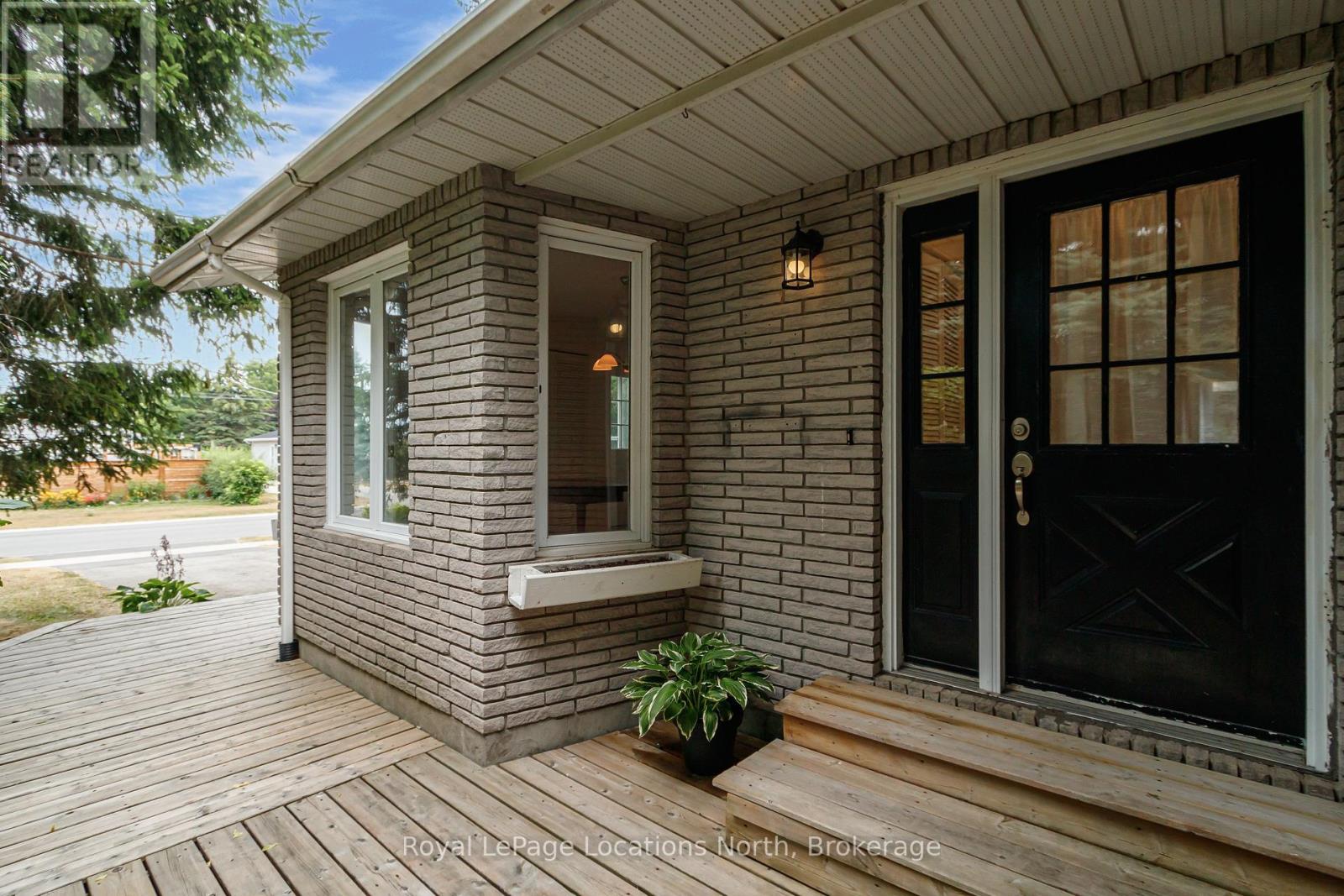 Property at 399 SPRUCE STREET image 2