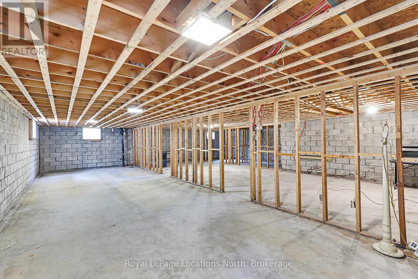 399 Spruce Street, Collingwood, Ontario  L9Y 3H5 - Photo 39 - S12342150