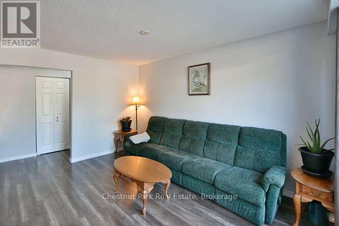 83 Katherine Street, Collingwood, Ontario  L9Y 3R3 - Photo 13 - S12342183
