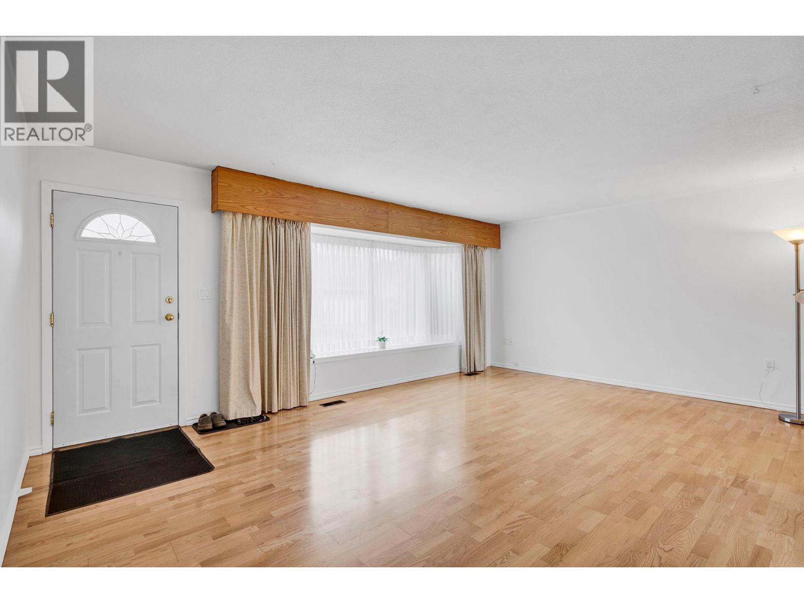 Property at 155 Williams Street image 3