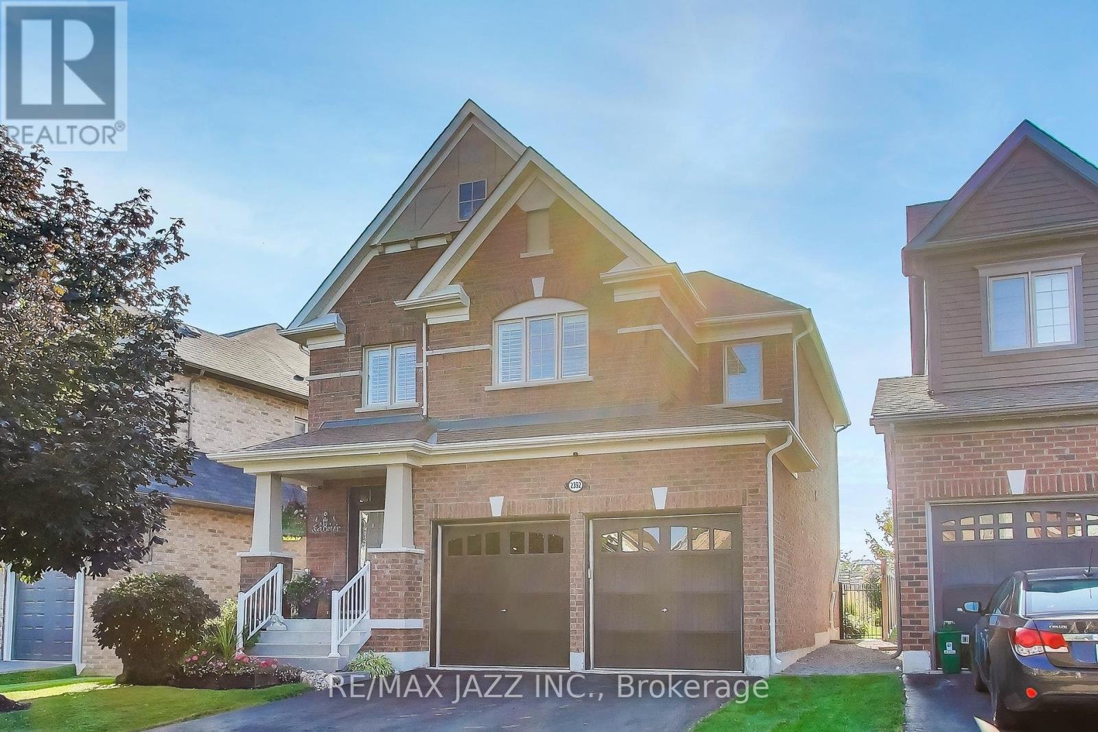 Property at 2392 SECRETO DRIVE image 2