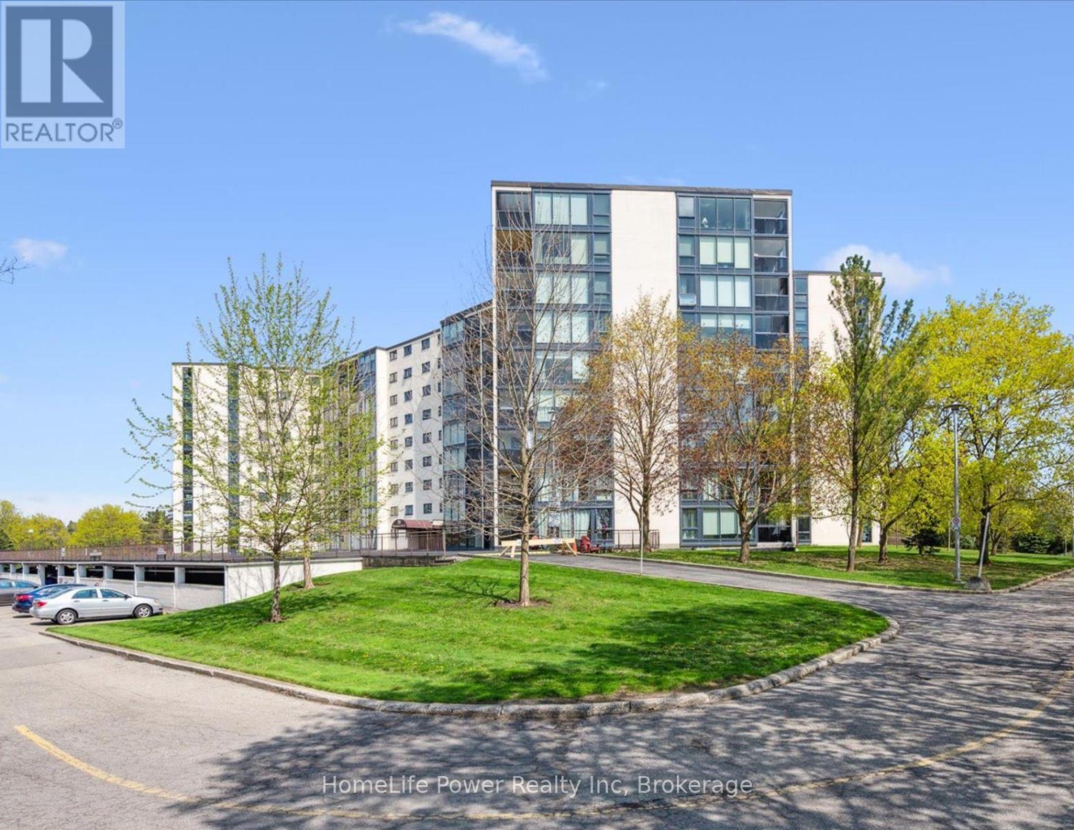 Property at 711 - 19 WOODLAWN ROAD E image 1