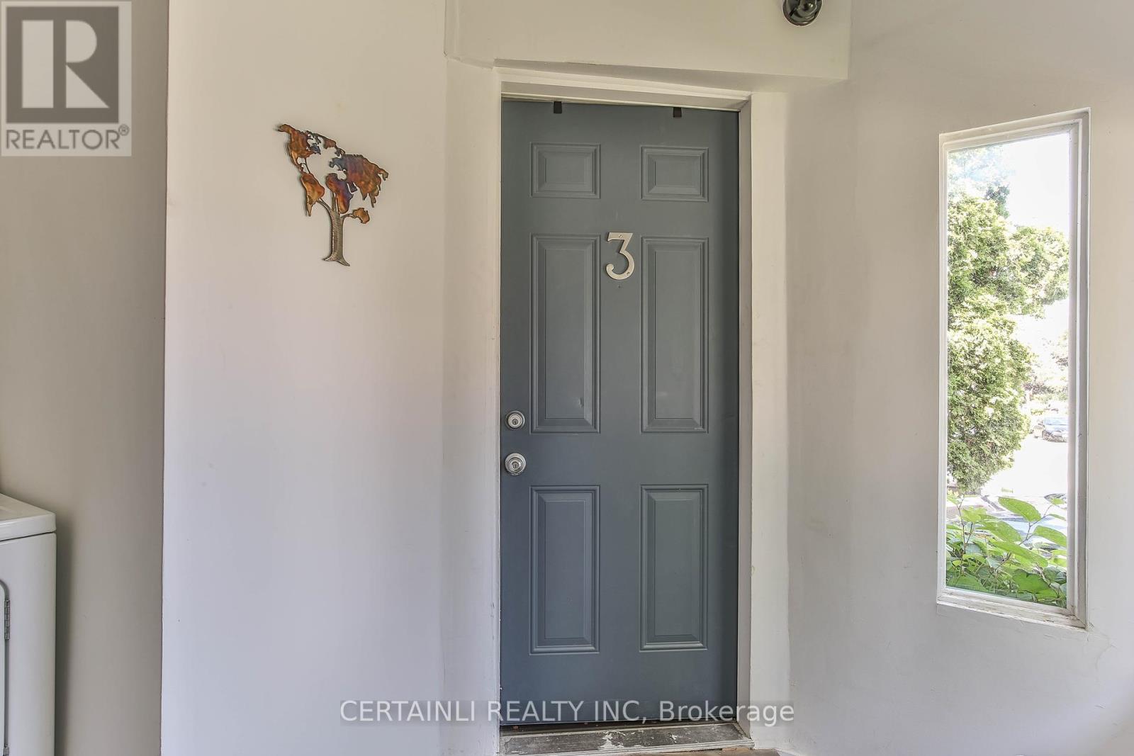 54 Elizabeth Street, St. Thomas, Ontario  N5R 2X1 - Photo 13 - X12342102
