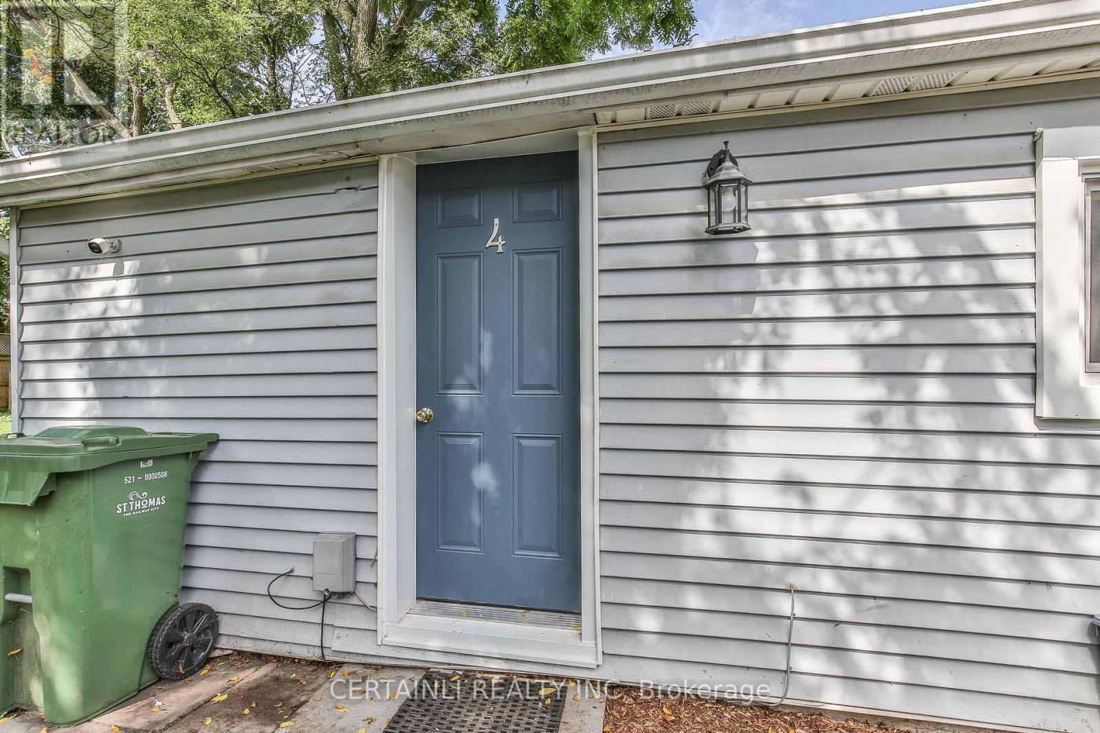 54 Elizabeth Street, St. Thomas, Ontario  N5R 2X1 - Photo 19 - X12342102