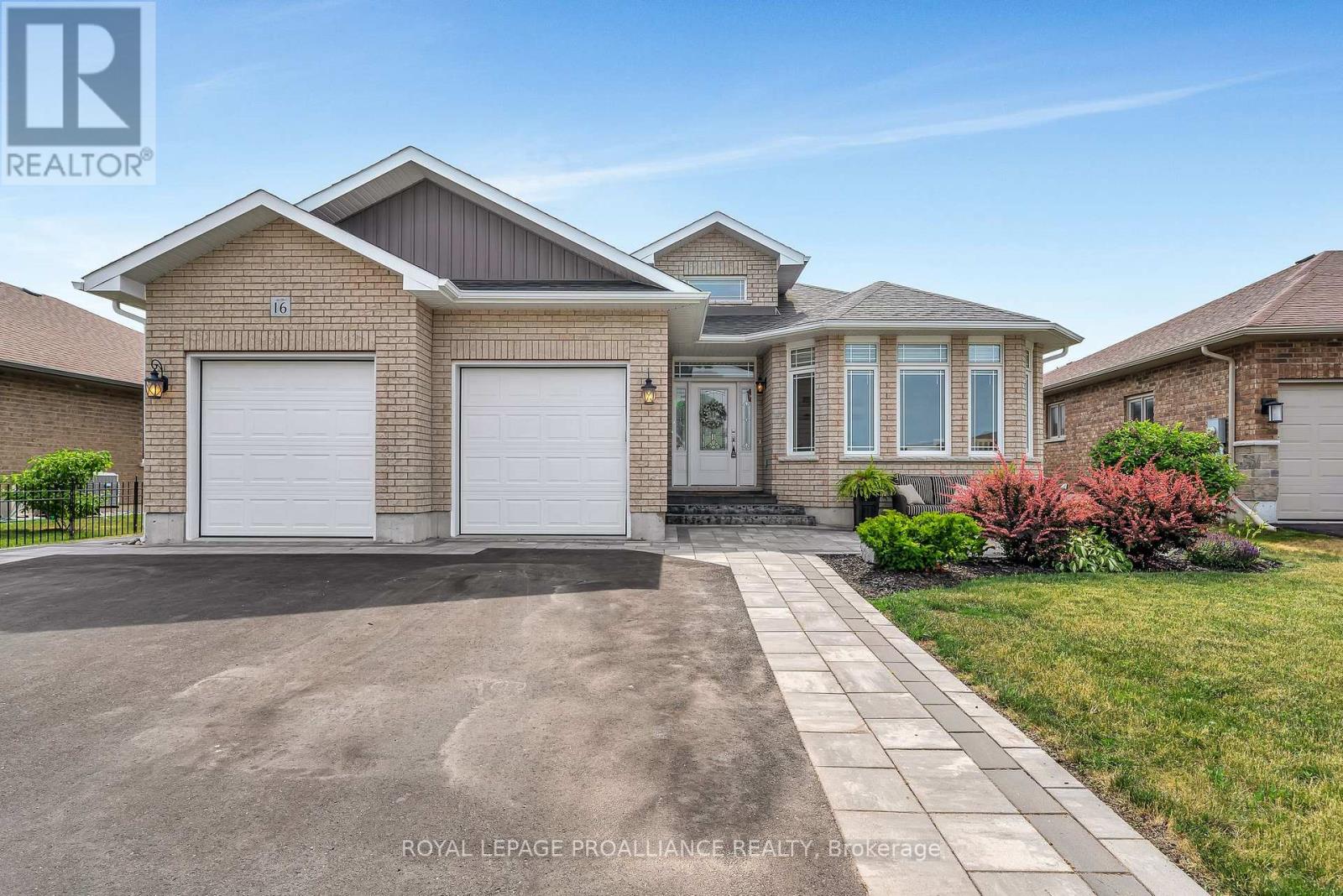 16 Hummingbird Drive, Belleville, Ontario  K8N 0H7 - Photo 1 - X12342173