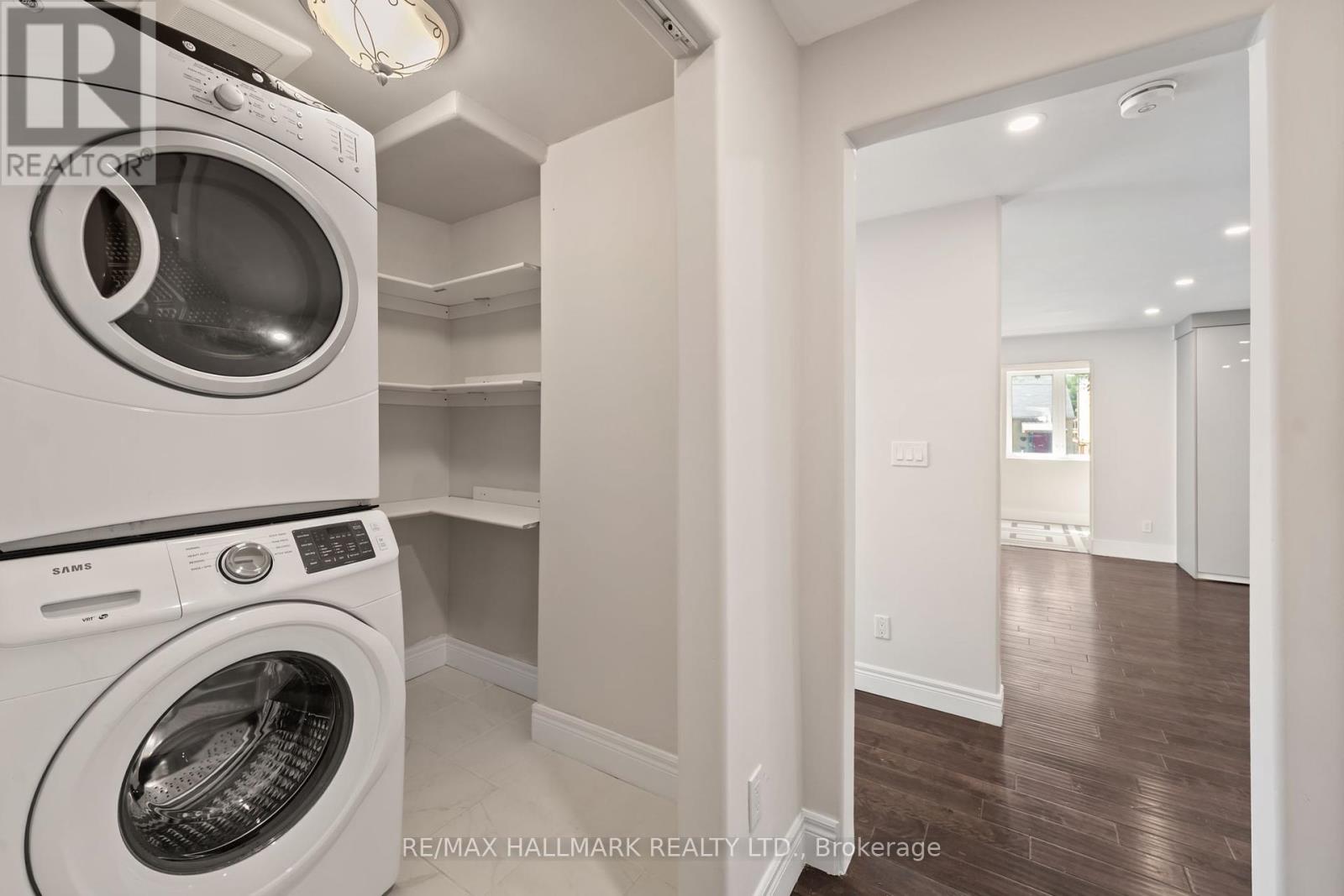 21 King High Avenue, Toronto (Clanton Park), Ontario  M3H 3A8 - Photo 17 - C12341832
