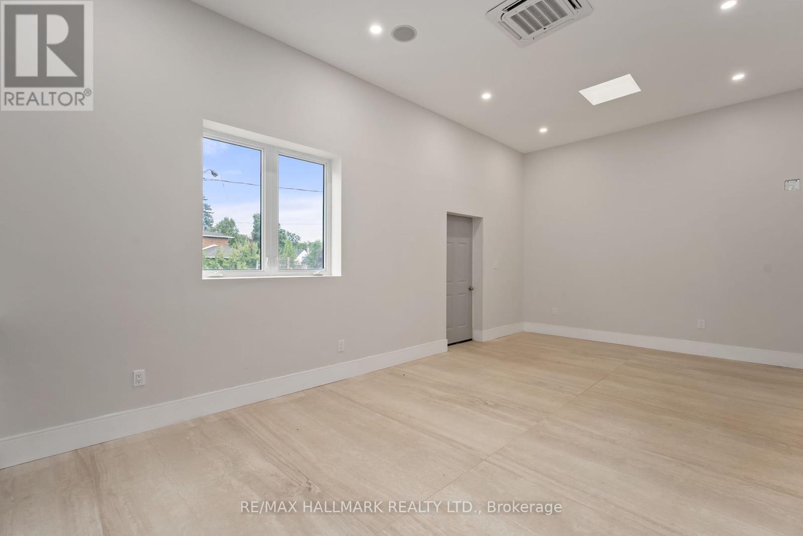21 King High Avenue, Toronto (Clanton Park), Ontario  M3H 3A8 - Photo 22 - C12341832