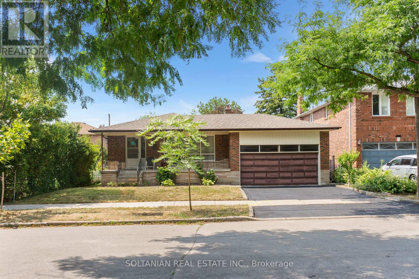 Property at 444 LONGMORE STREET image 3