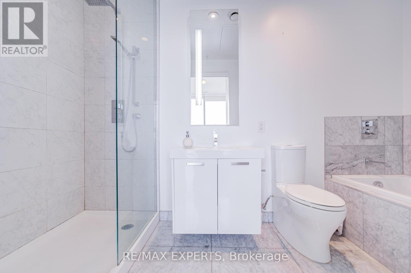 Ph1418 - 629 King Street W, Toronto (Waterfront Communities), Ontario  M5V 1M5 - Photo 27 - C12342034