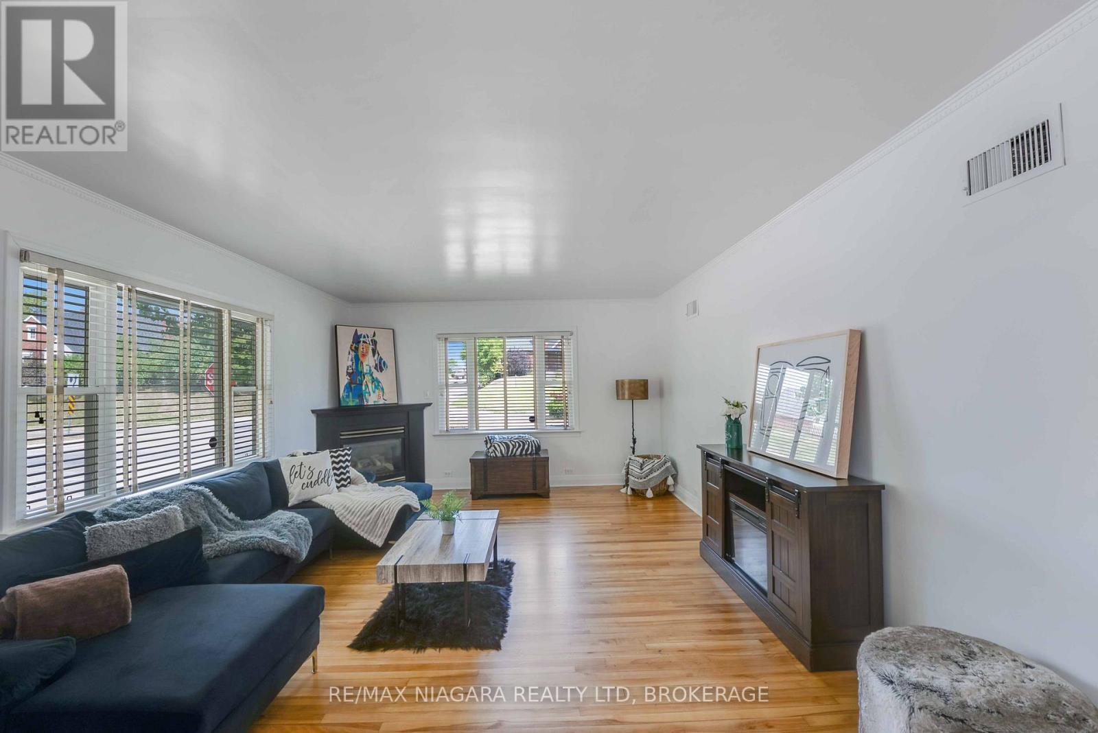 5000 Sixth Avenue, Niagara Falls, Ontario  L2E 4V3 - Photo 15 - X12342129